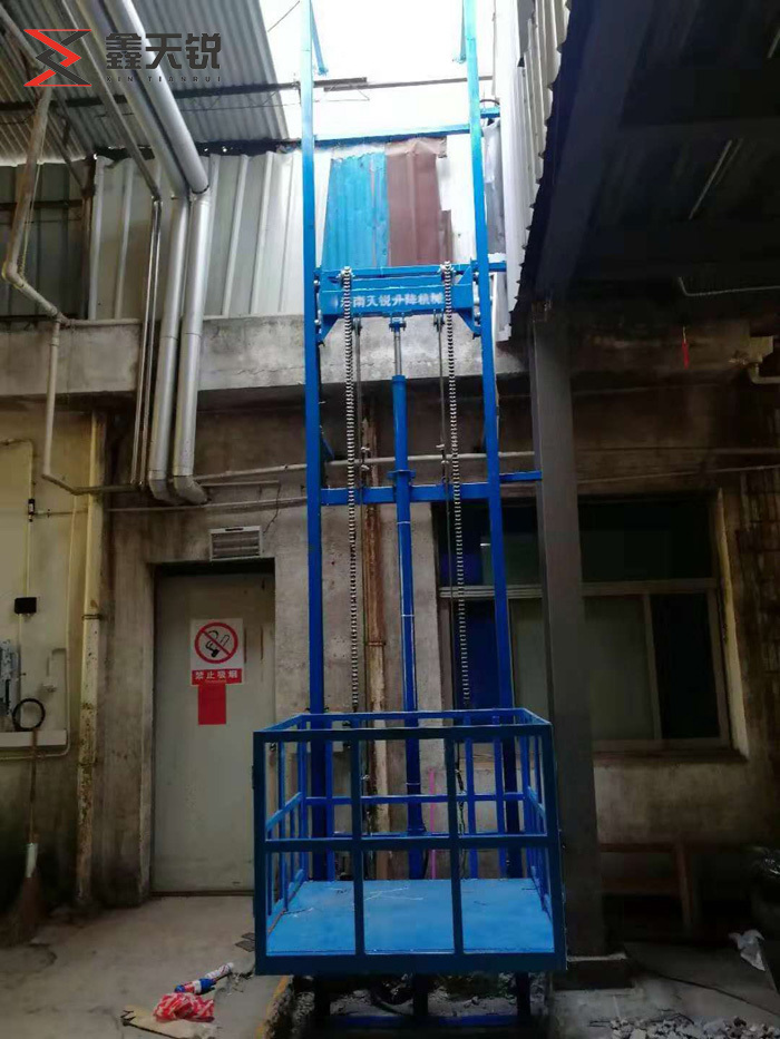 雅安导轨式升降货梯
